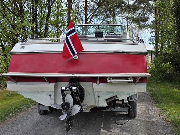 Hydrolift F29 Fischer 2006 – Sporty kvalitetsbåt med Mercury D-Tronic 250 hk 4 of 5