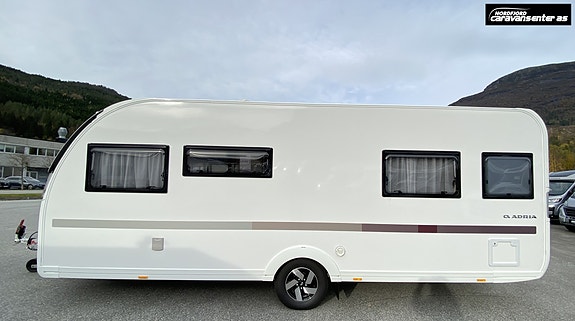 Adria ADORA 572 UT 5 of 30