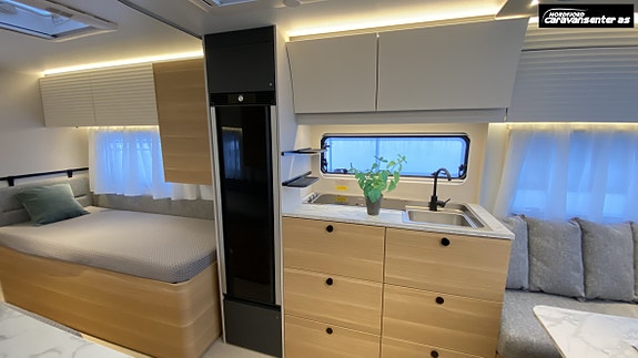 Adria ADORA 572 UT 25 of 30