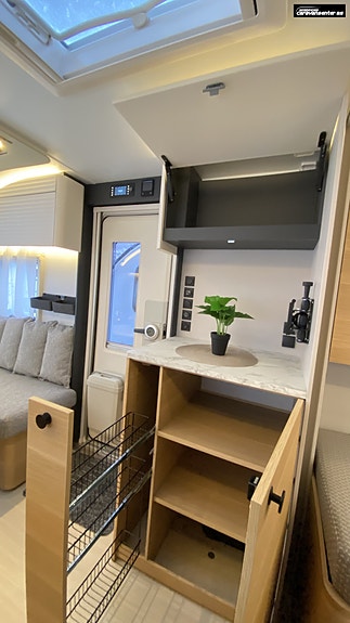 Adria ADORA 572 UT 23 of 30