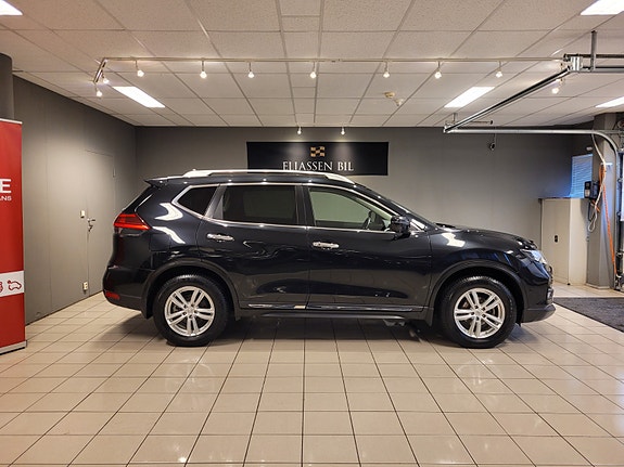 Nissan X-Trail 4 of 5