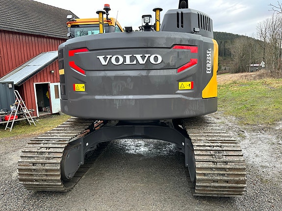 Volvo ECR235EL  Kan også leies ut. 4 of 14