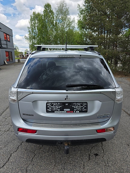 Mitsubishi Outlander 5 of 16