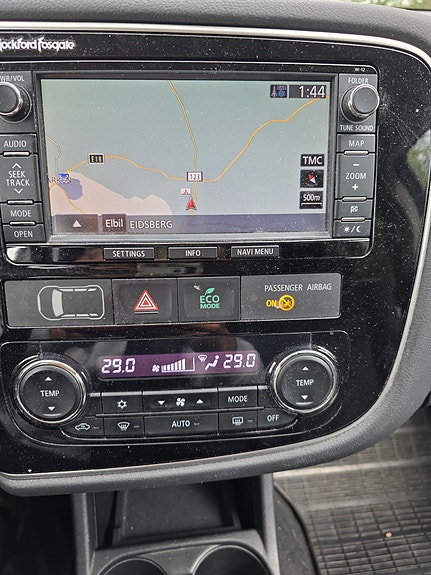 Mitsubishi Outlander 16 of 16