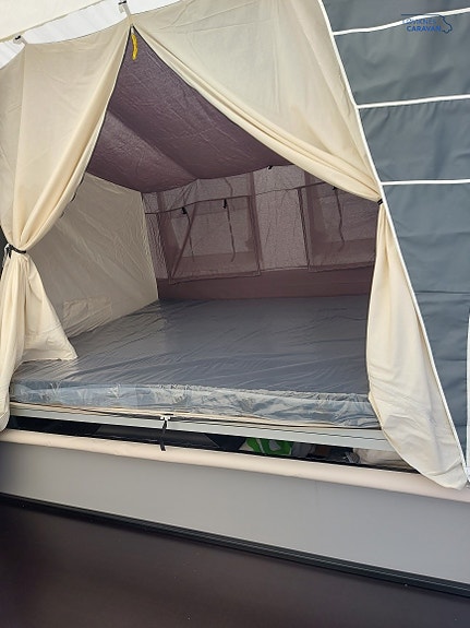 Combi-Camp Nordic - NYHET! - GREY Edition King Bed iQ stoff 10 of 13