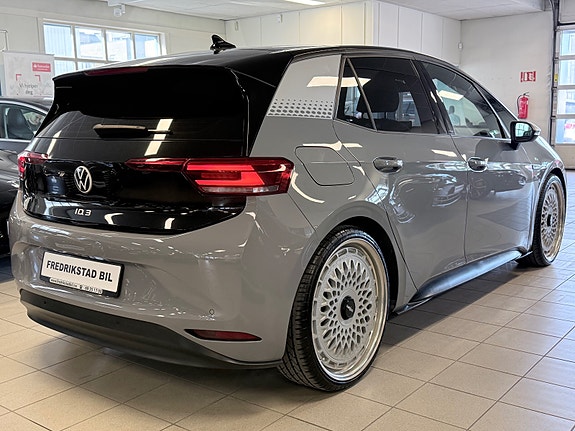 Volkswagen ID.3 5 of 5