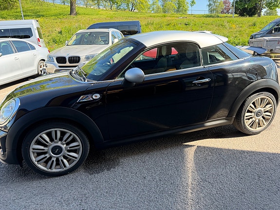 MINI Cooper S 5 of 5