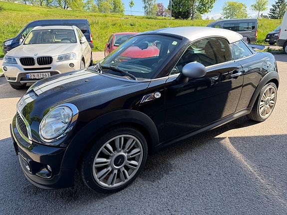 MINI Cooper S 4 of 5