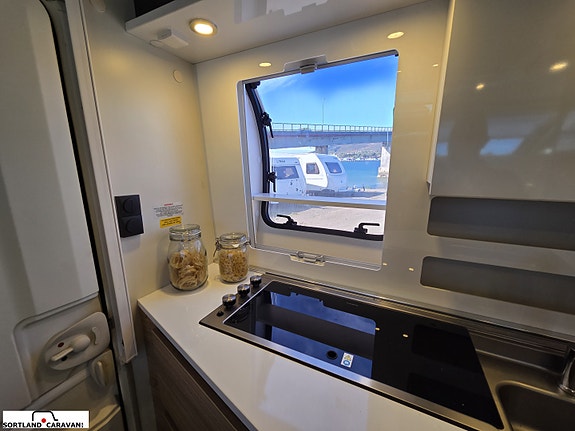 Adria ACTION 361LH 22 of 26