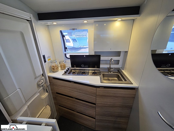 Adria ACTION 361LH 20 of 26