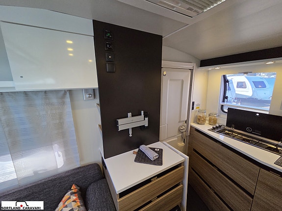 Adria ACTION 361LH 18 of 26