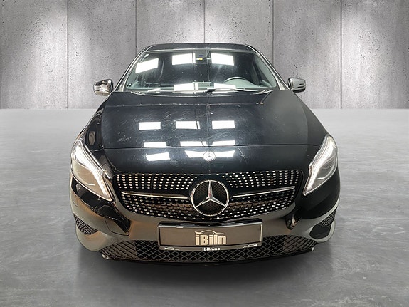 Mercedes-Benz A160 3 of 5