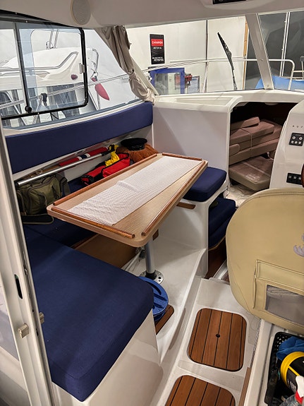 Beneteau 750 15 of 30