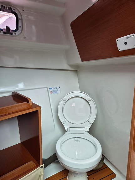 Beneteau 750 30 of 30