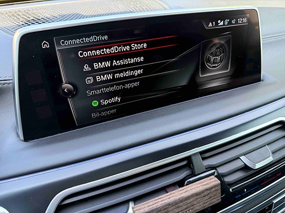 BMW 730d 25 of 30