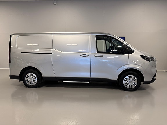Maxus e-Deliver 7 2 of 5