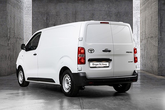 Toyota Proace 9 of 23