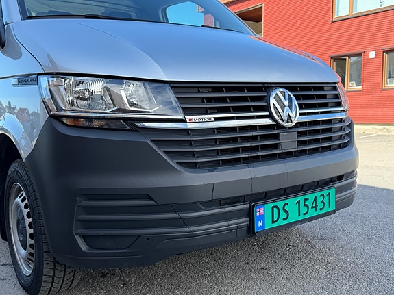 Volkswagen Transporter 6 of 30