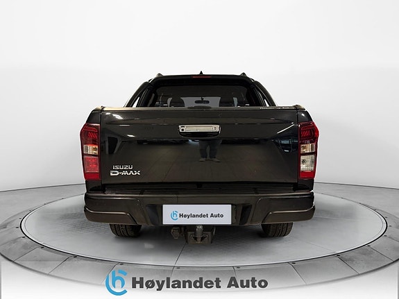 Isuzu D-max 4 of 5