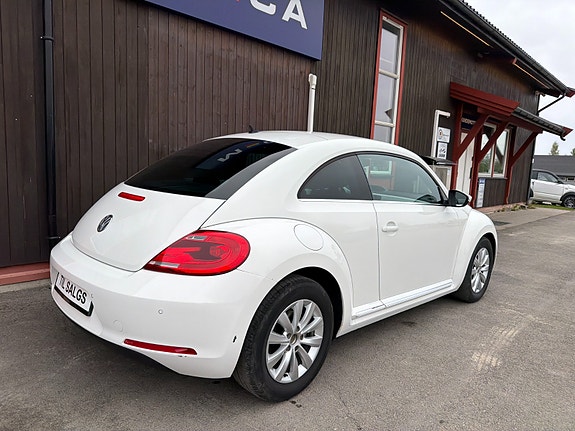 Volkswagen Beetle 10 of 23