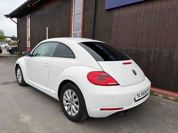Volkswagen Beetle 7 of 23