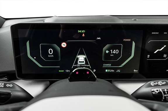 Kia EV4 17 of 27