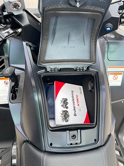 Kymco MXU 700 Explorer 11 of 28