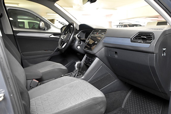 Volkswagen Tiguan 18 of 30