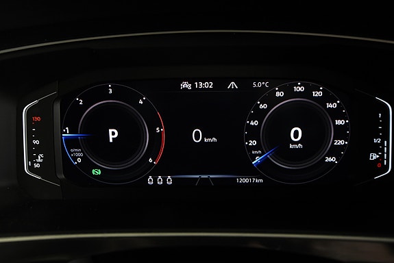 Volkswagen Tiguan 28 of 30