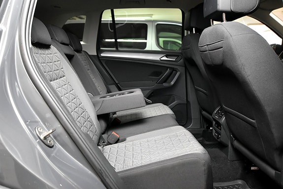 Volkswagen Tiguan 22 of 30
