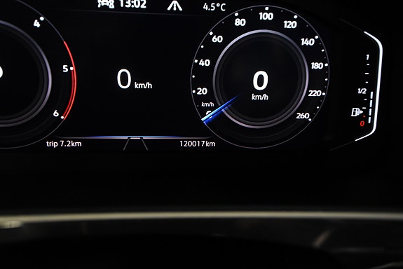 Volkswagen Tiguan 29 of 30