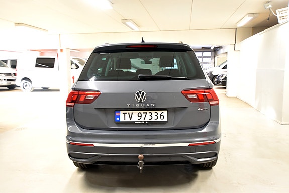 Volkswagen Tiguan 7 of 30