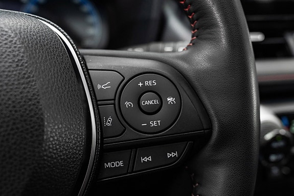 Toyota RAV4 Plug-in Hybrid 16 of 29