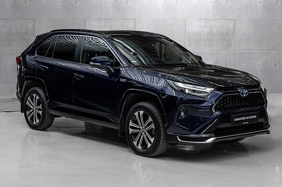 Toyota RAV4 Plug-in Hybrid 5 of 29