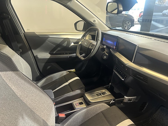 Opel Frontera 9 of 9