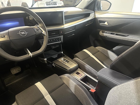 Opel Frontera 5 of 9