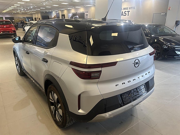 Opel Frontera 4 of 9
