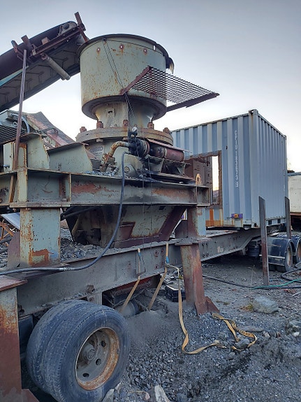 Kobelco 7-36 2 of 8