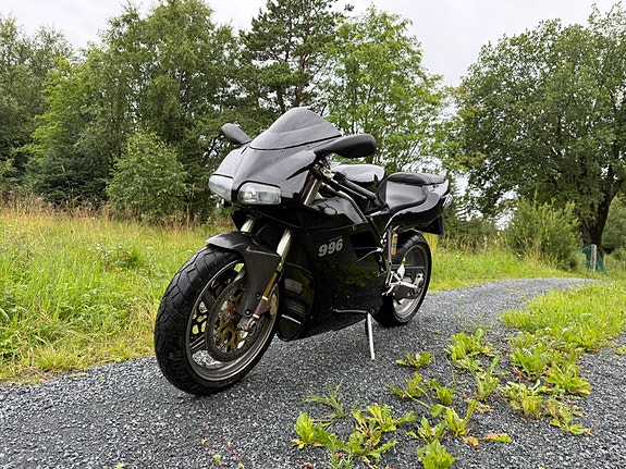 Ducati 996 9 of 9