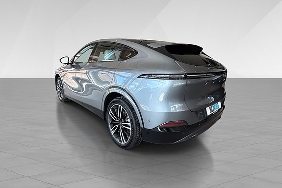 XPeng G6 5 of 5