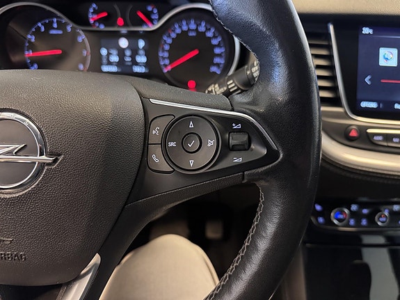 Opel Grandland X 17 of 30