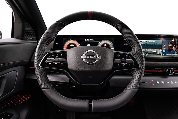 Nissan Ariya 13 of 30
