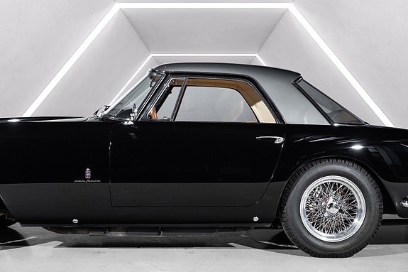 Ferrari 250 GT 16 of 30