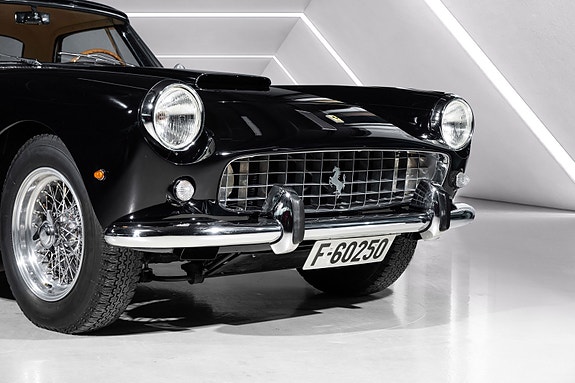 Ferrari 250 GT 17 of 30