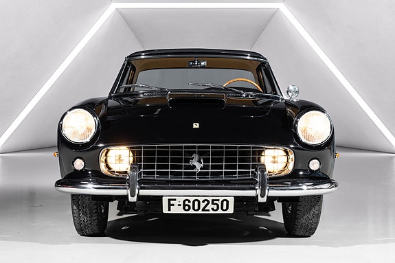 Ferrari 250 GT 5 of 5