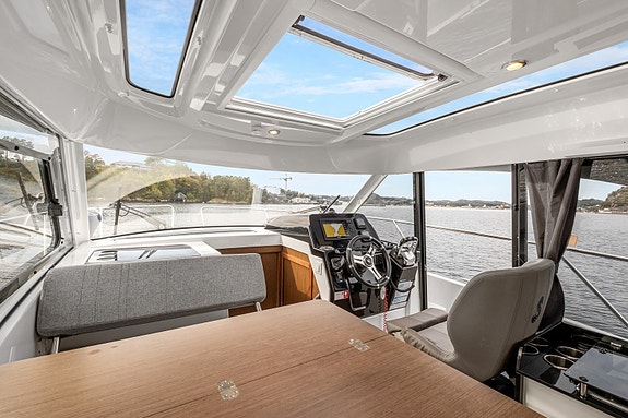Beneteau Antares 9 - 2X200 HK Suzuki, mye utstyr, Skipsregistrert. Sesongklar 16 of 30