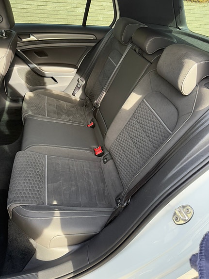 Volkswagen Golf VII 15 of 17