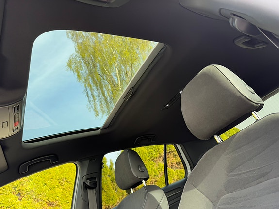 Volkswagen Golf VII 14 of 17