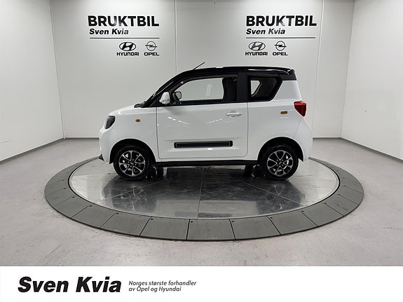 2025, 22 km, 199 000 kr 2 of 5