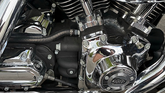 Harley-Davidson ULTRA CLASSIC ELECTR 5 of 10
